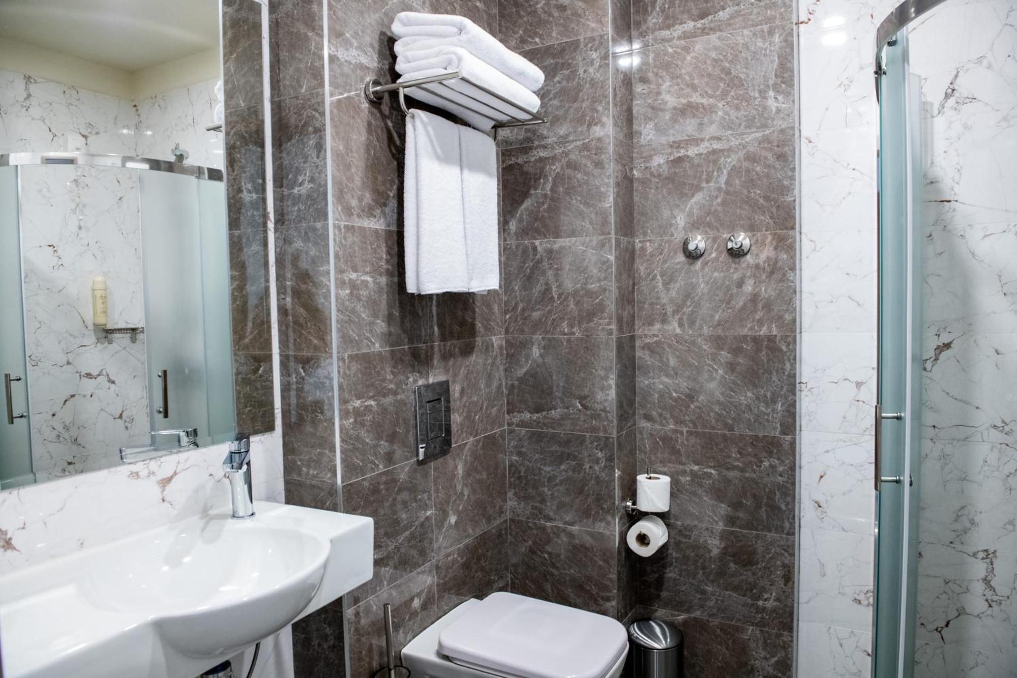 Bg Hotel *
