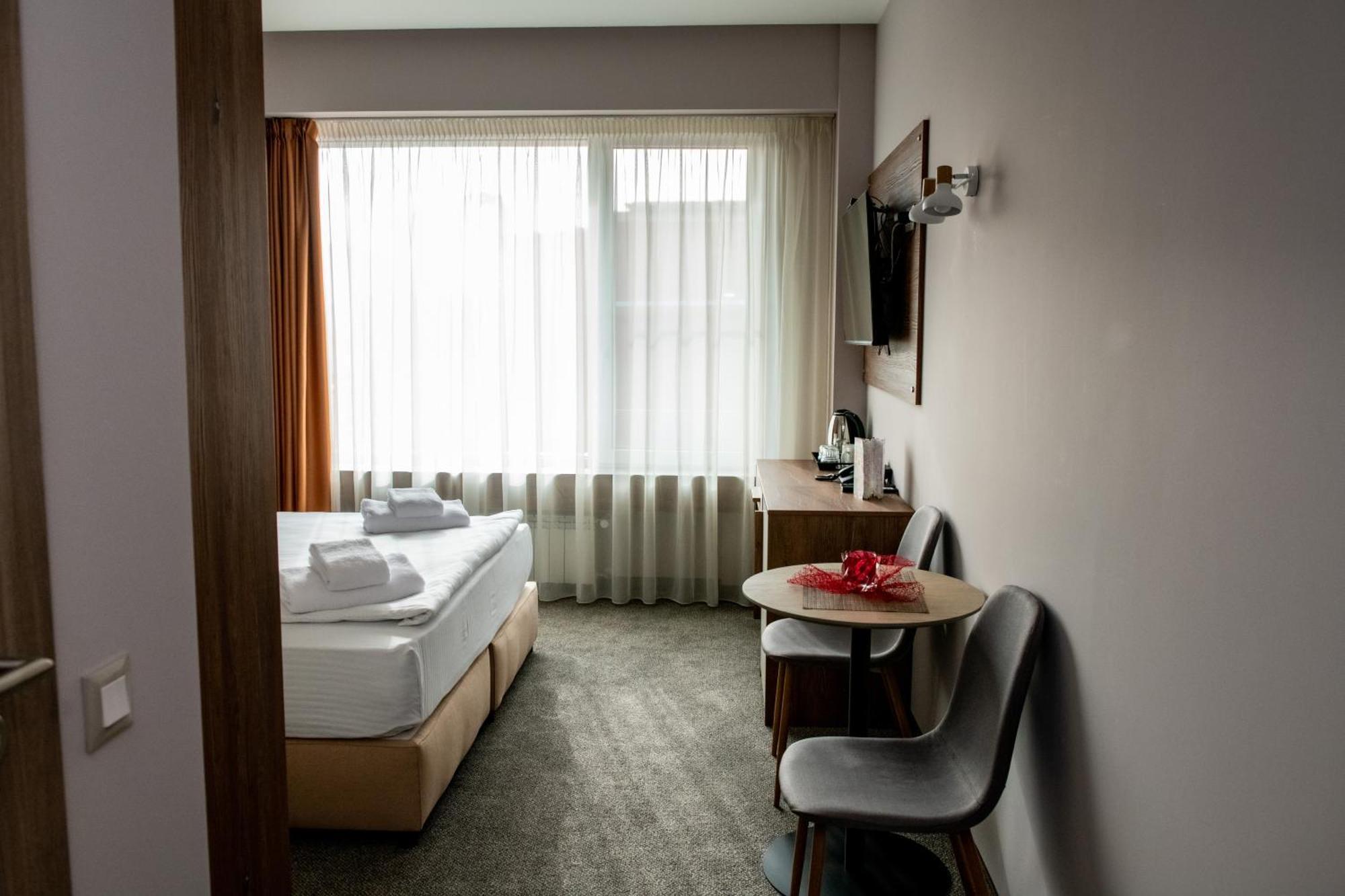 Bg Hotel